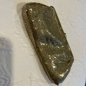 Whiting and Davis Clutch